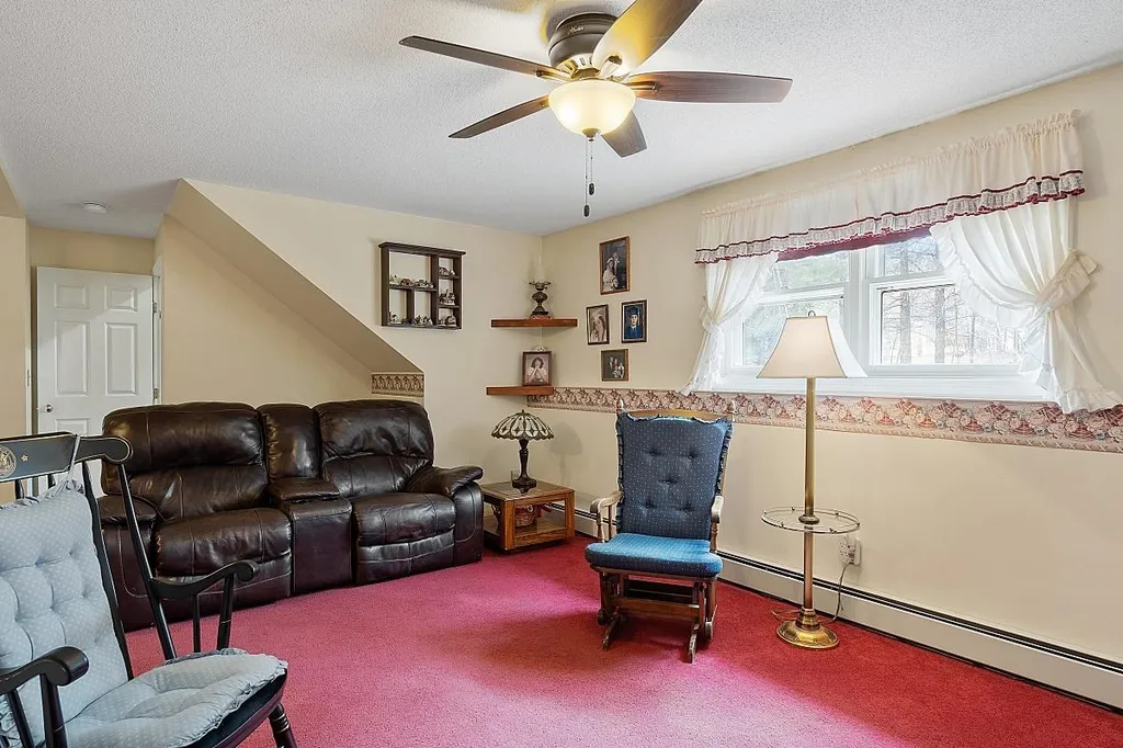 53 Fox Run Lane Rindge NH 03461