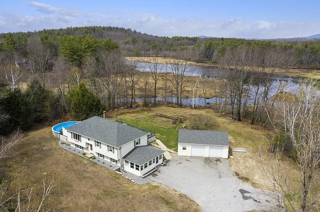 53 Fox Run Lane Rindge NH 03461