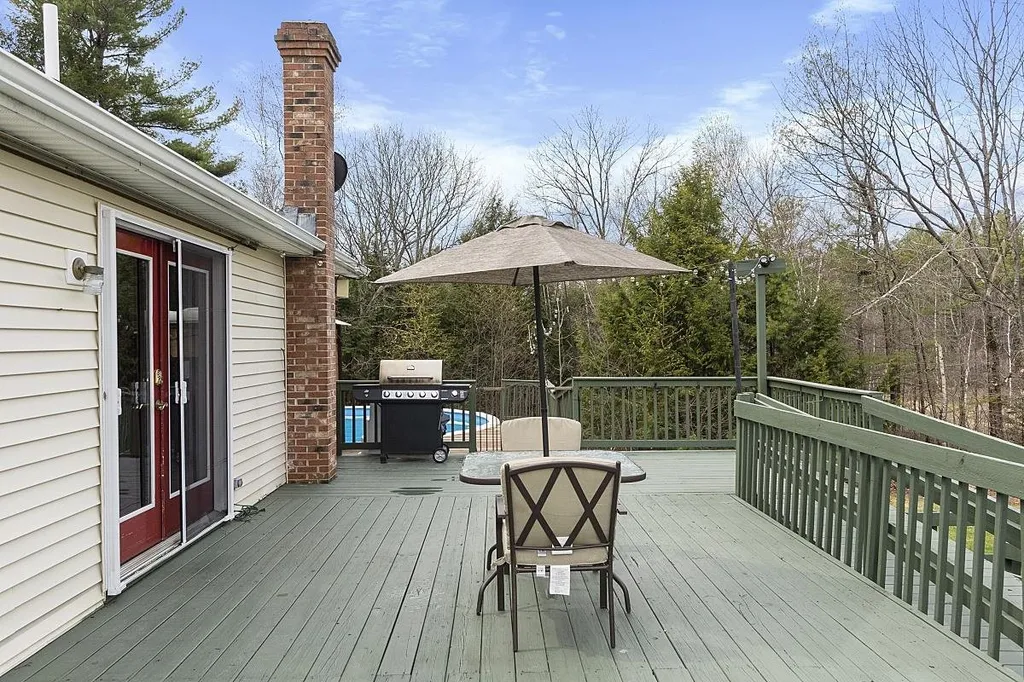 53 Fox Run Lane Rindge NH 03461