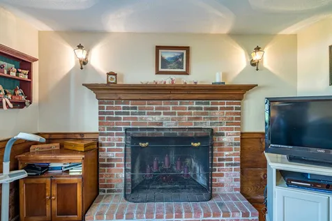 12 Wilson Hill Road Merrimack NH 03054