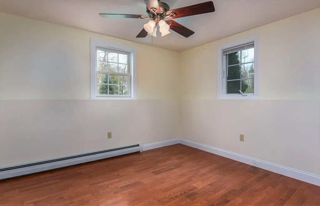 47 Pray Street Rochester NH 03868