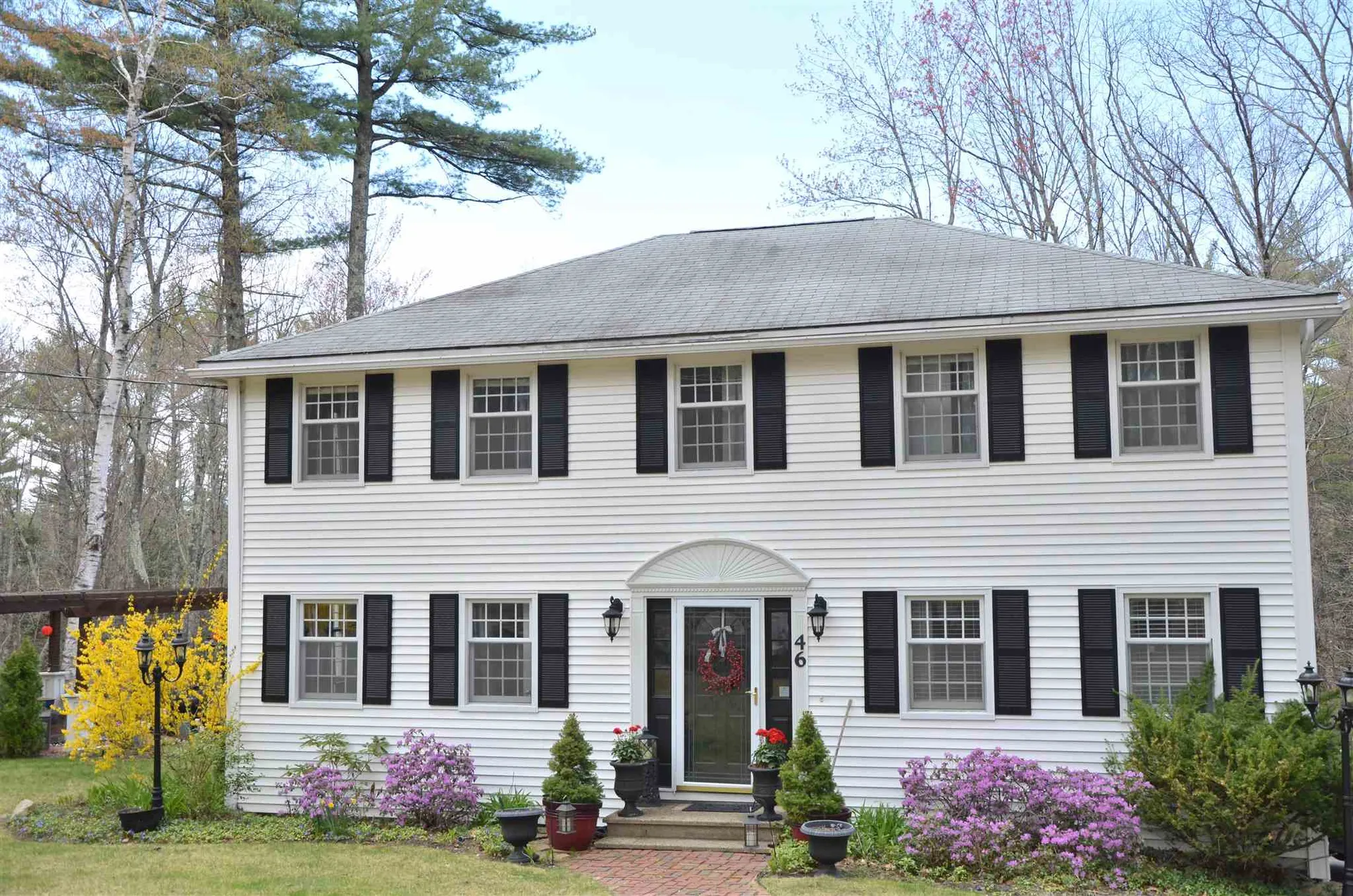 46 Old Manchester Road Amherst NH 03031