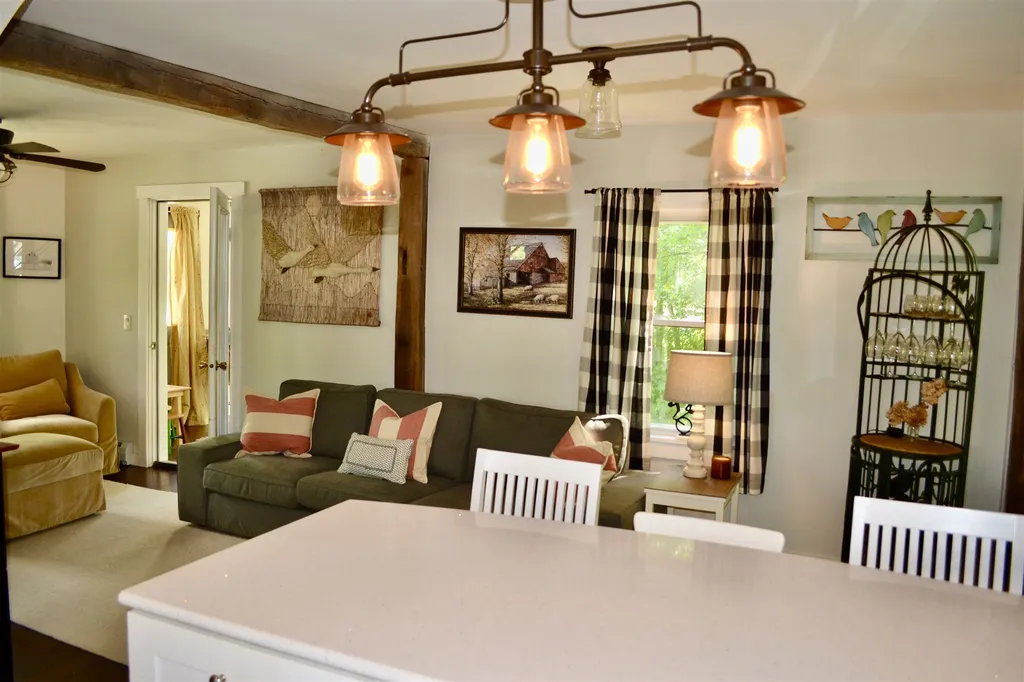 440 Main Street Warren VT 05674