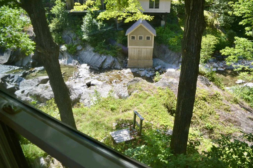 440 Main Street Warren VT 05674