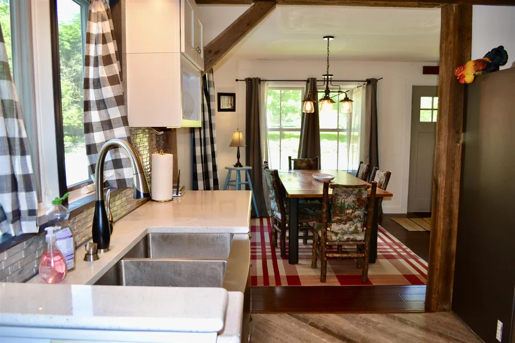 440 Main Street Warren VT 05674