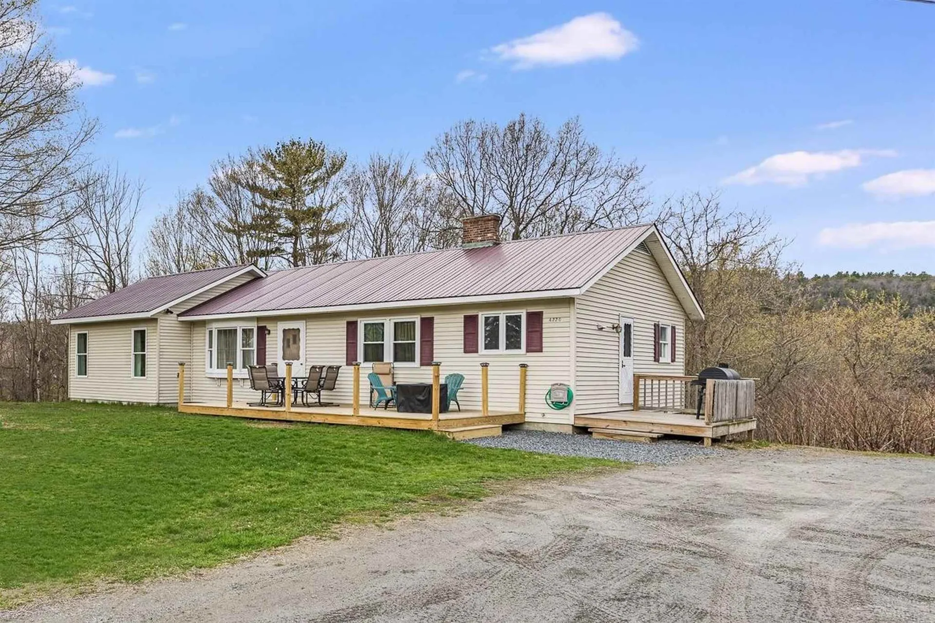 4220 Us Route 5 North Newbury VT 05051