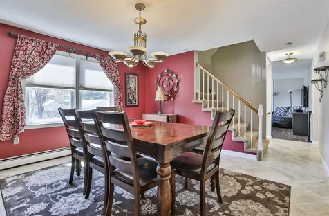 12 Shawmut Avenue Nashua NH 03064