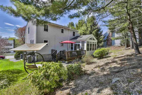 12 Shawmut Avenue Nashua NH 03064