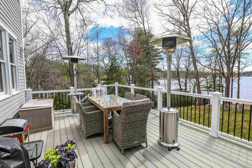 8 Granite Hill Road Windham NH 03087