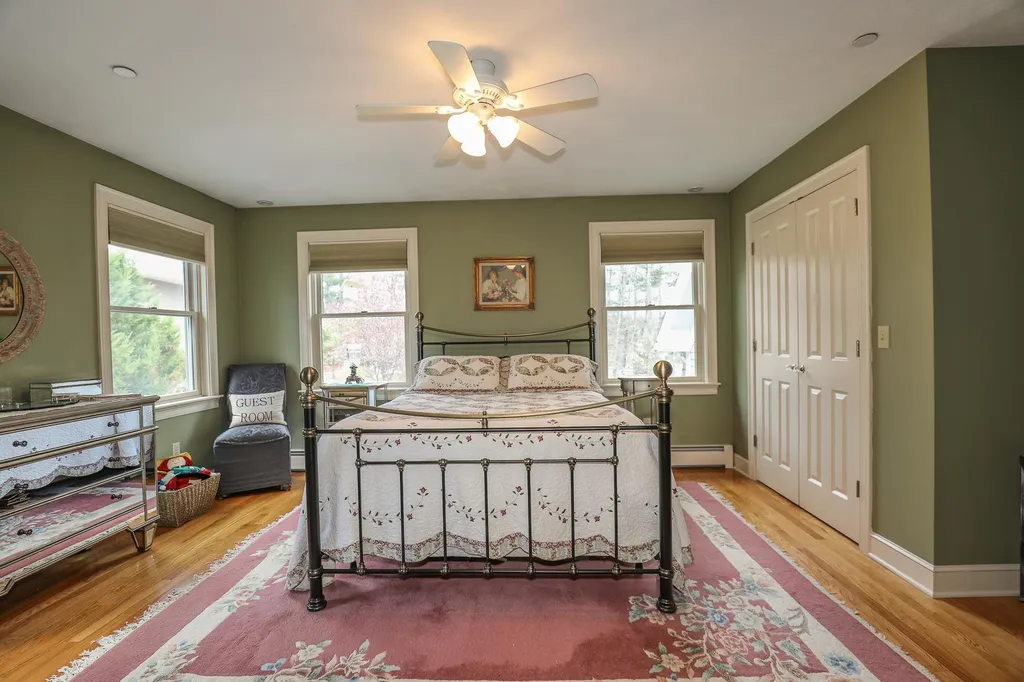 8 Granite Hill Road Windham NH 03087