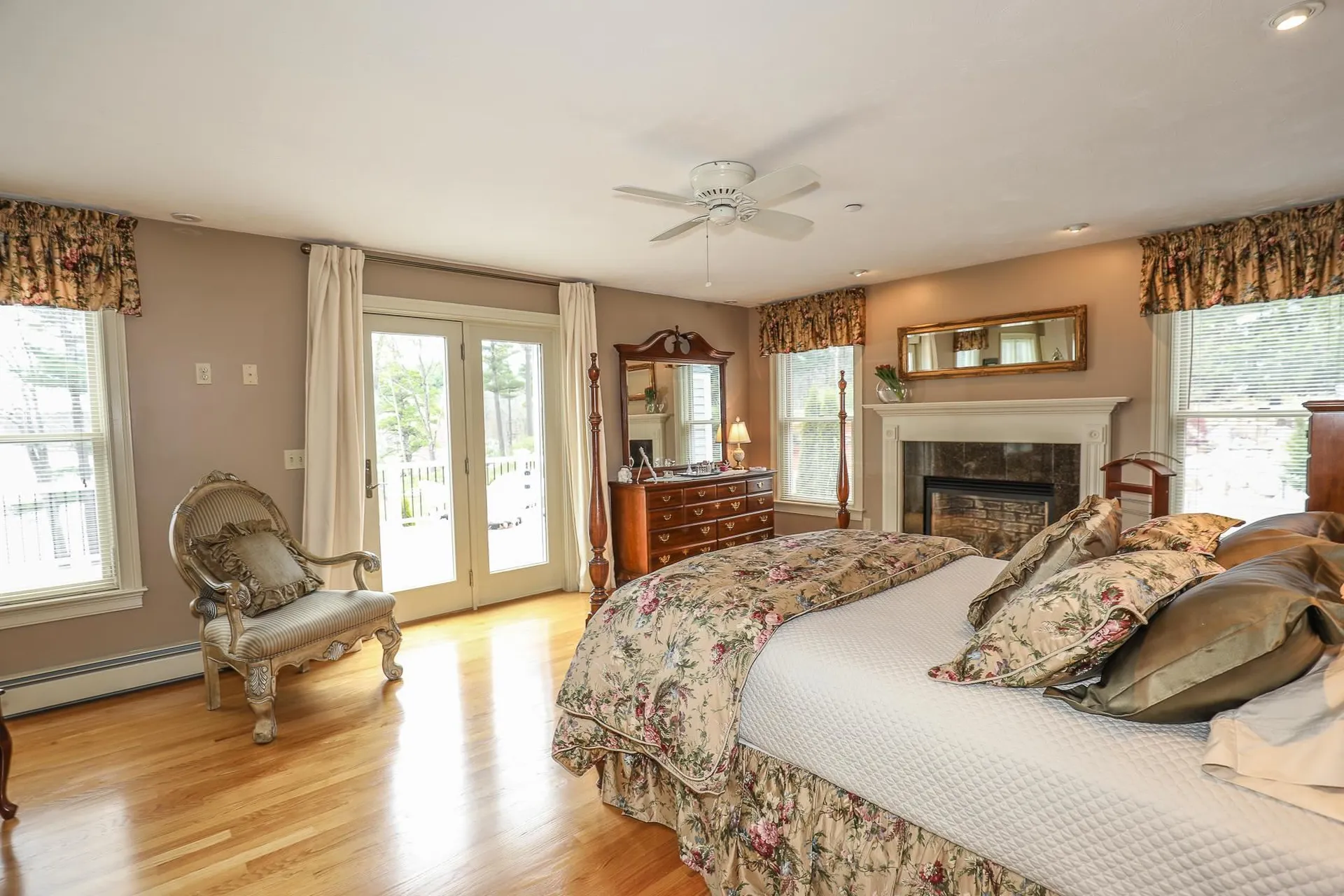 8 Granite Hill Road Windham NH 03087