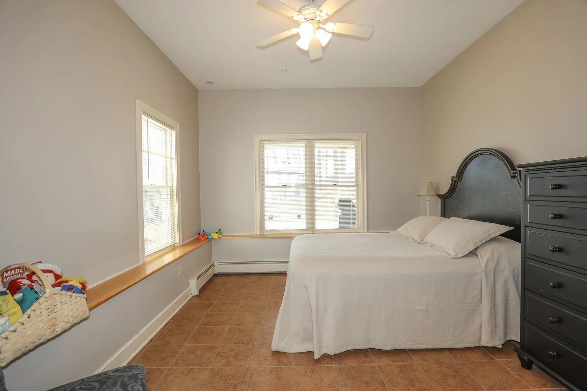 8 Granite Hill Road Windham NH 03087
