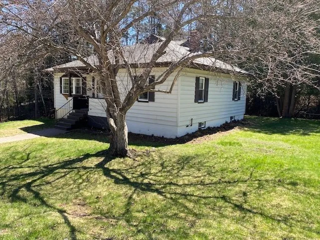 37 12th Street Berlin NH 03570