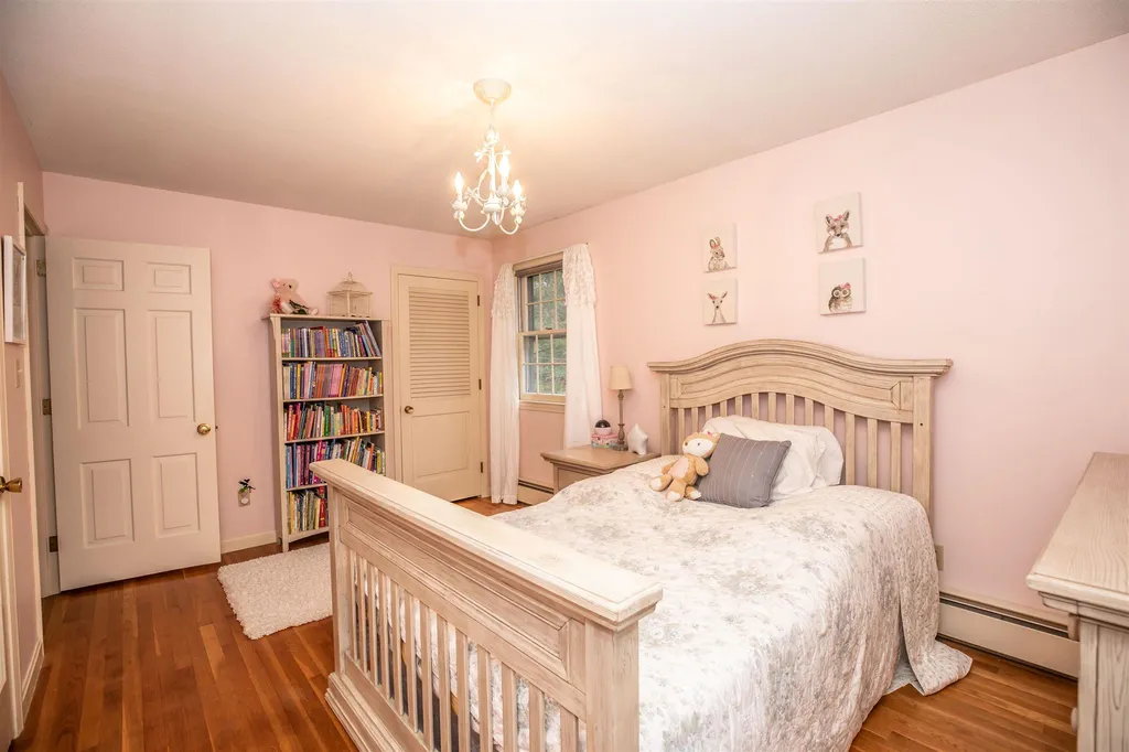 35 Gault Road Bedford NH 03110