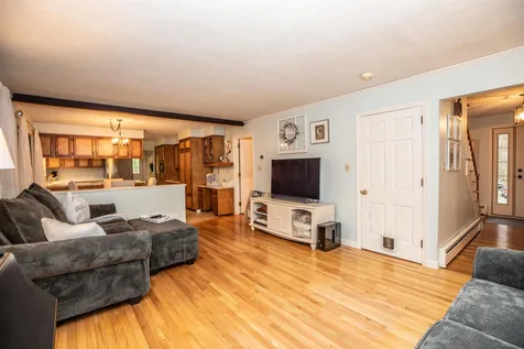 35 Gault Road Bedford NH 03110