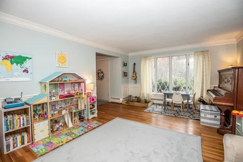35 Gault Road Bedford NH 03110