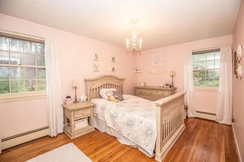35 Gault Road Bedford NH 03110