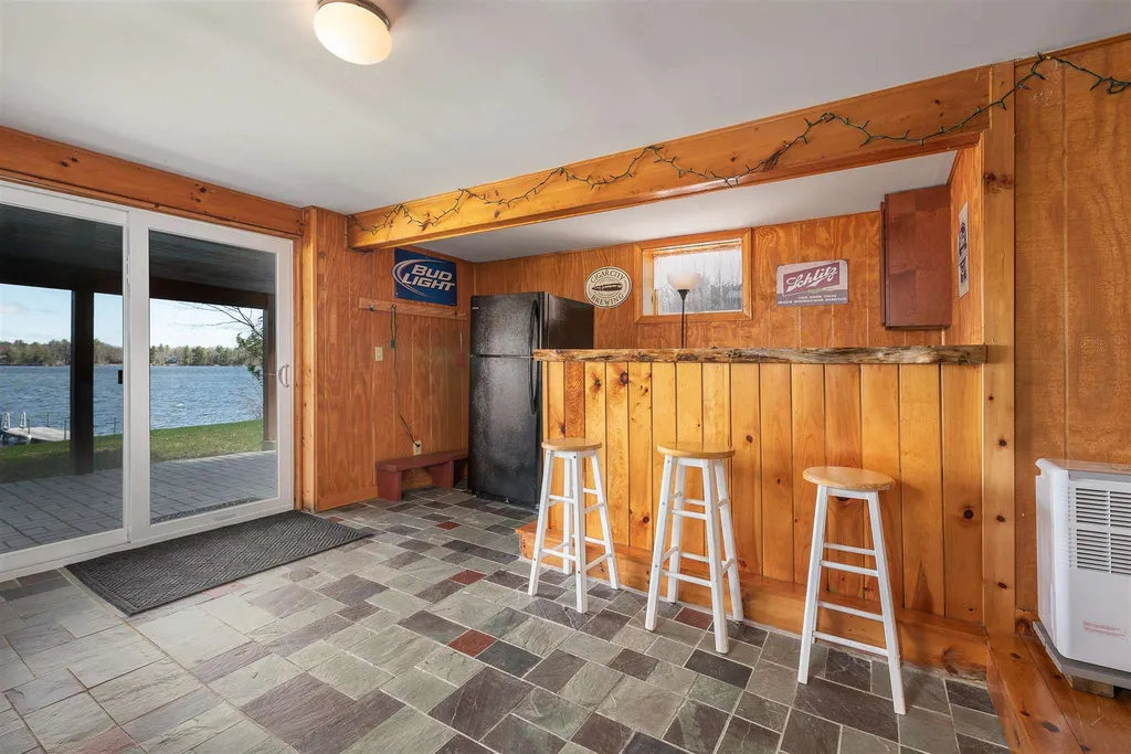 201 Nicola Road Middleton NH 03887