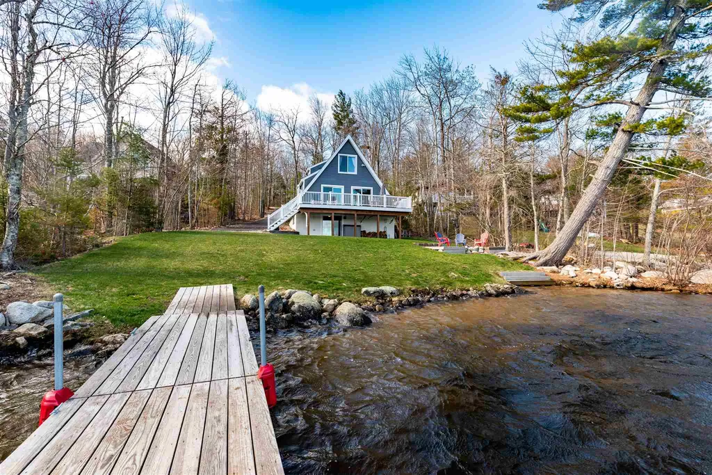 201 Nicola Road Middleton NH 03887