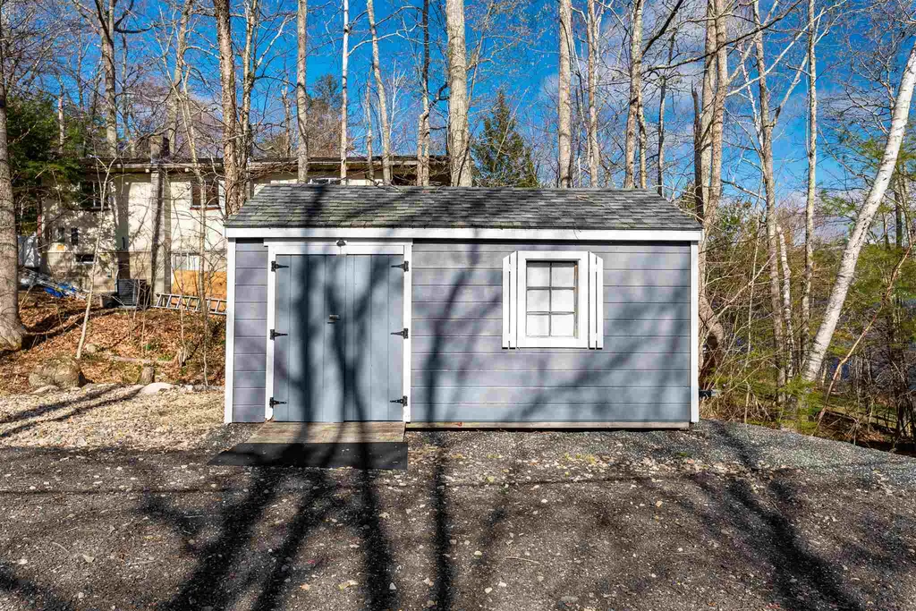 201 Nicola Road Middleton NH 03887