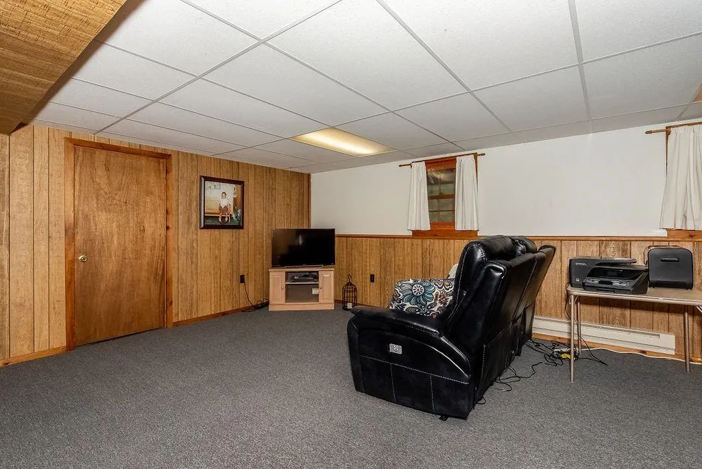24 Kirriemuir Road Stratham NH 03885
