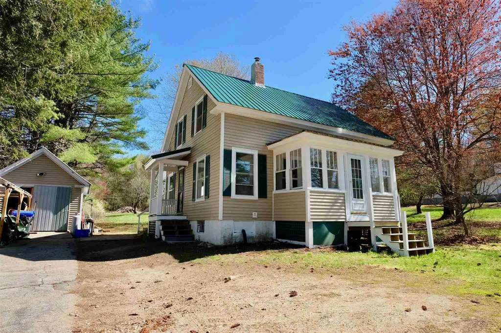 7 Logging Hill Road Bow NH 03304