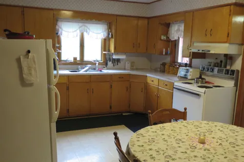 46 Railroad Avenue Orleans VT 05860