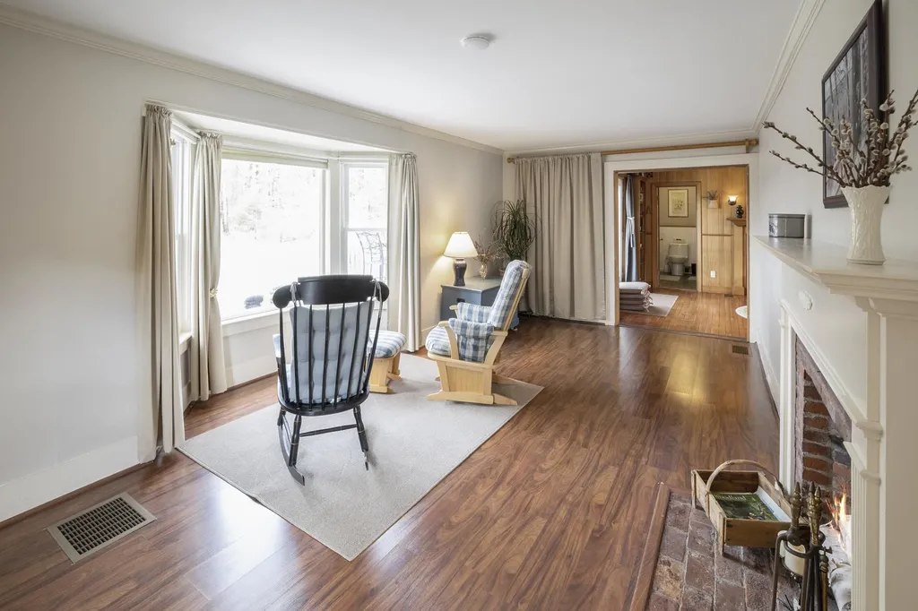 57 Highland Road New Boston NH 03070