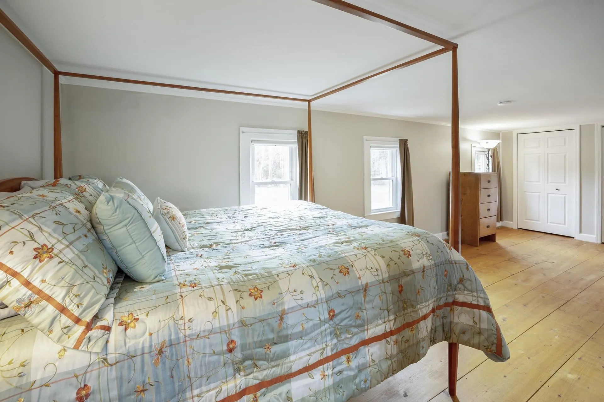 57 Highland Road New Boston NH 03070