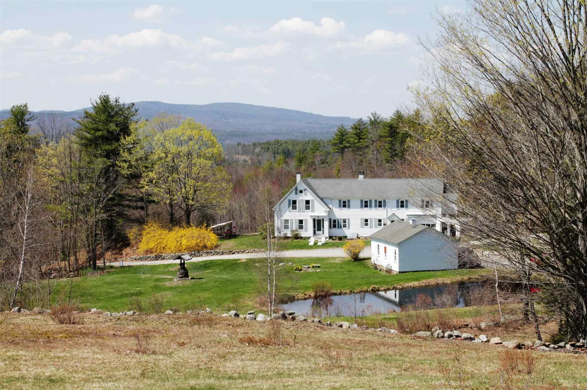 57 Highland Road New Boston NH 03070