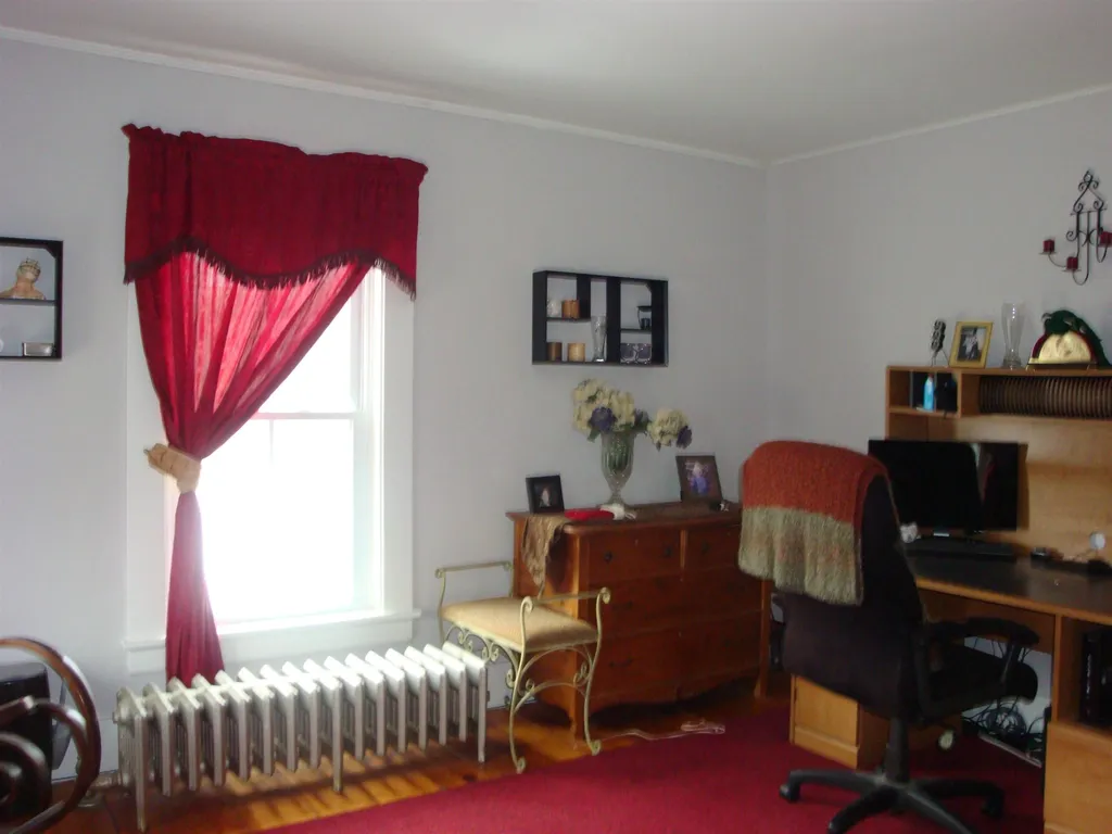4 Gordon Court Concord NH 03301