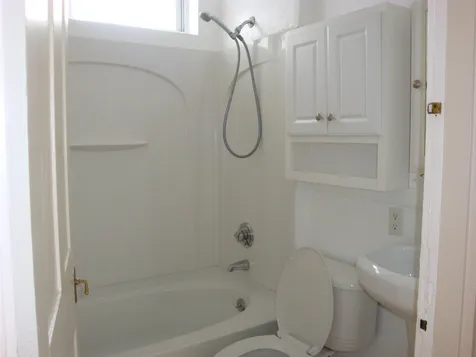 4 Gordon Court Concord NH 03301
