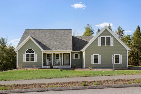11 Windy Hollow Circle Merrimack NH 03054