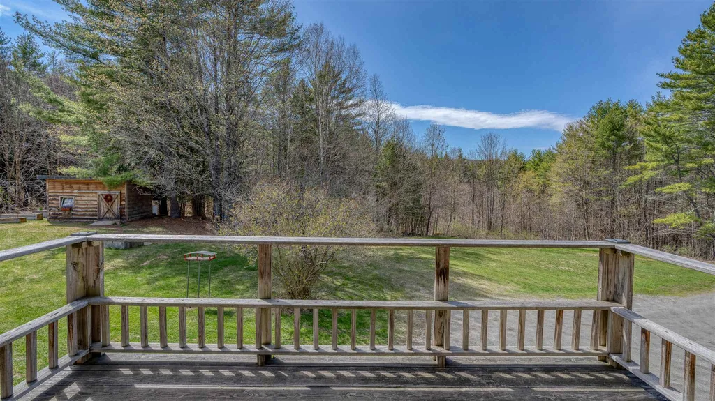 21 Pheasant Lane Royalton VT 05068