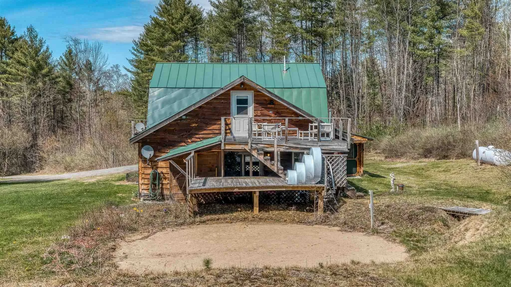 21 Pheasant Lane Royalton VT 05068