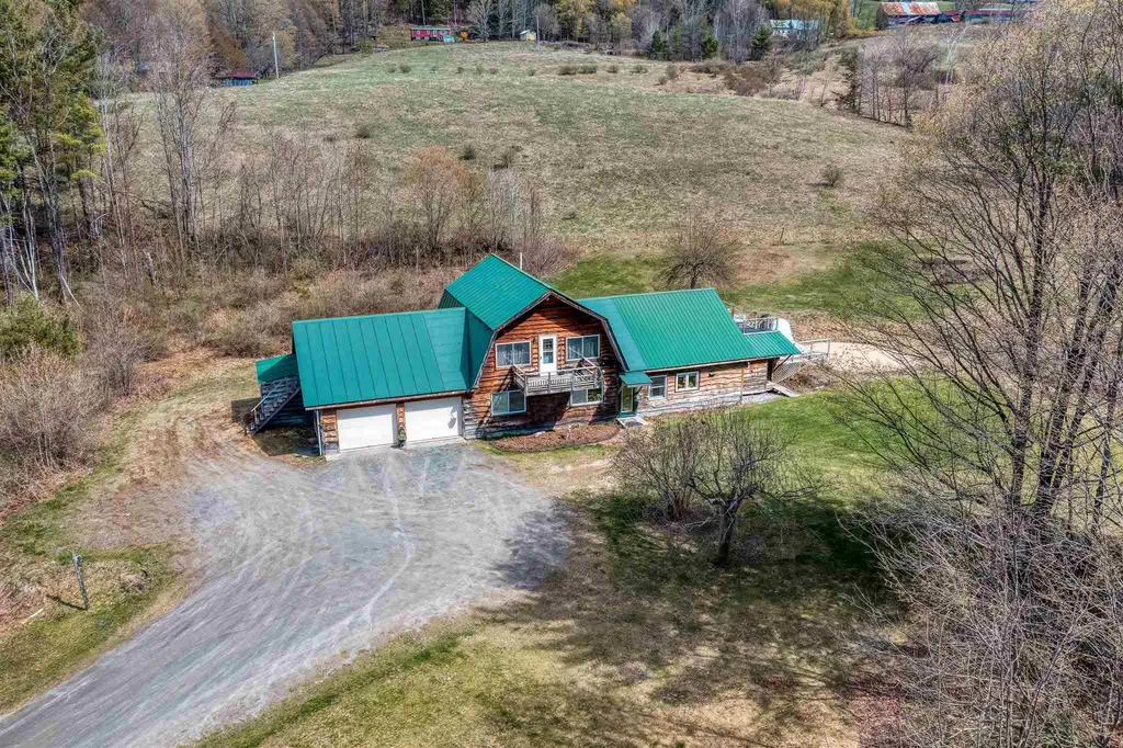 21 Pheasant Lane Royalton VT 05068