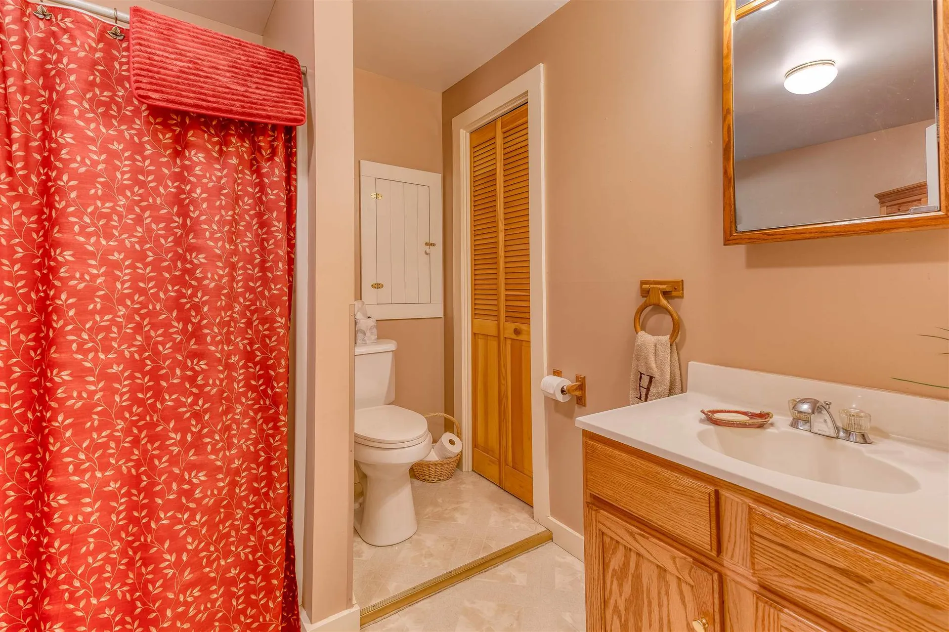 21 Pheasant Lane Royalton VT 05068