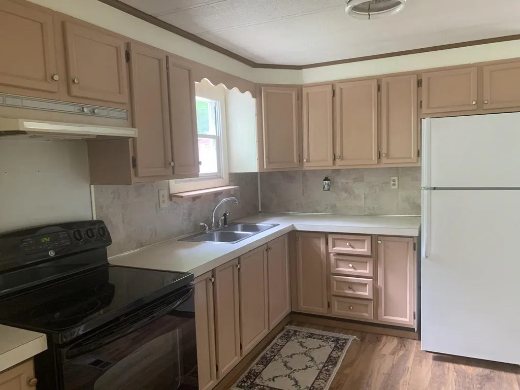 1152 Ten Rod Road Farmington NH 03835