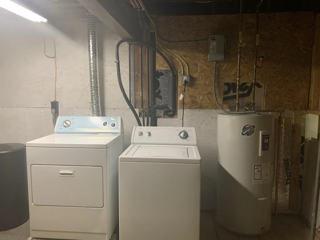1152 Ten Rod Road Farmington NH 03835