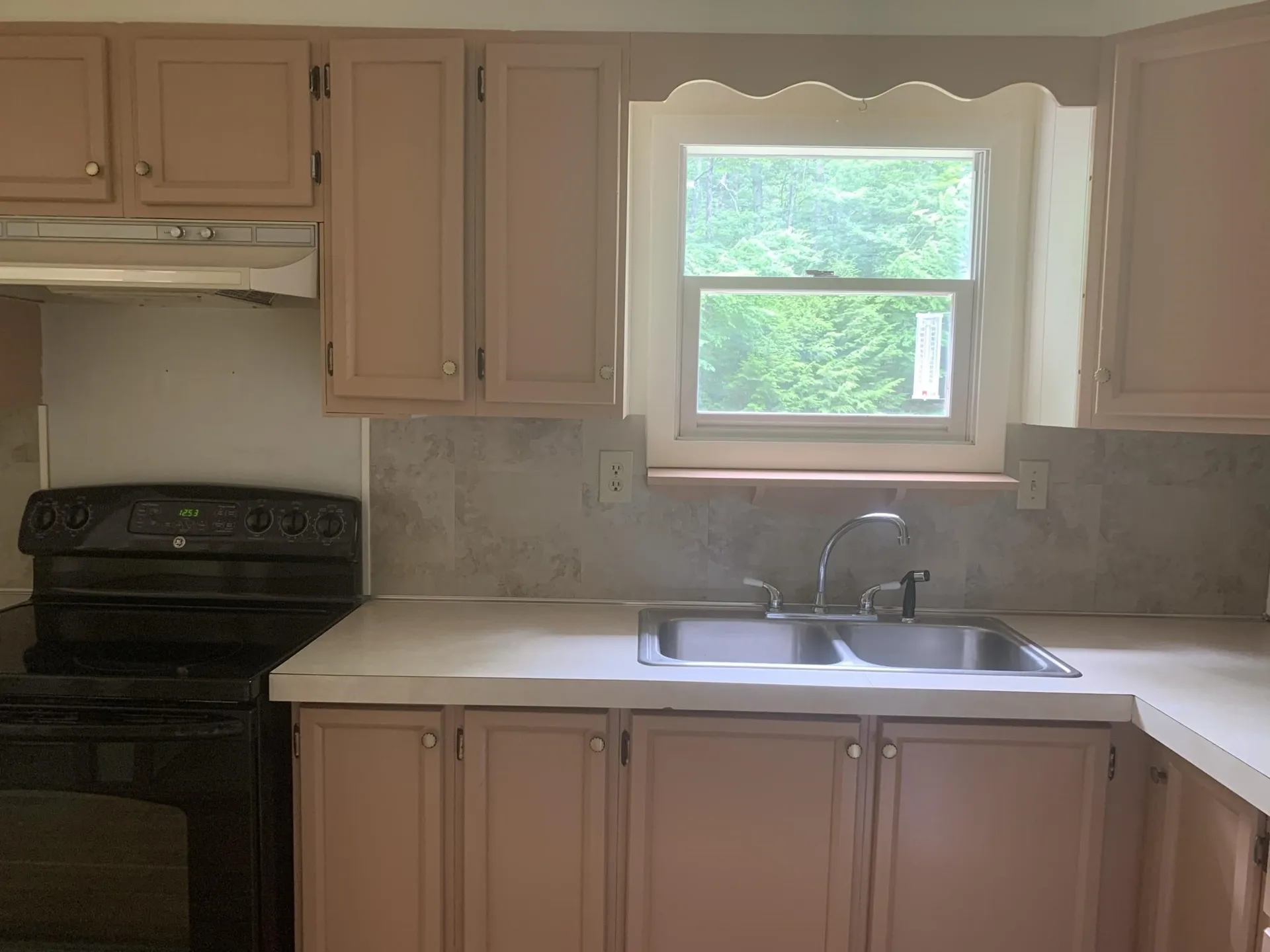 1152 Ten Rod Road Farmington NH 03835