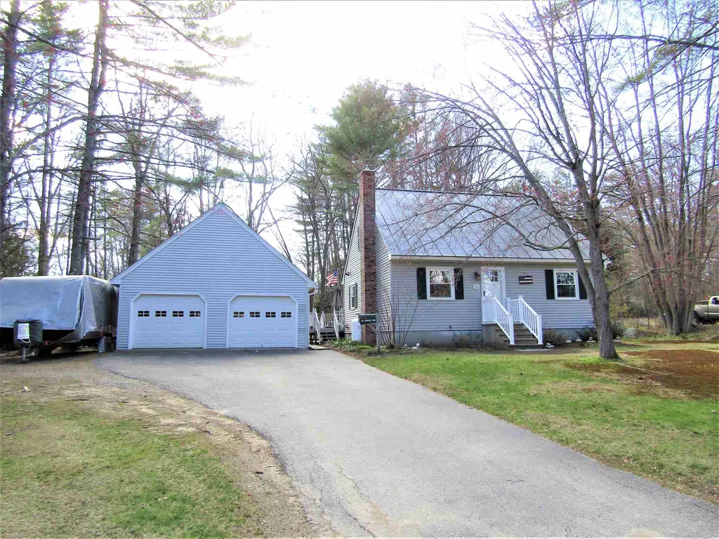 52 Mark Road Franklin NH 03235