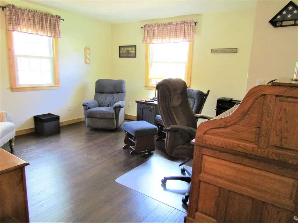 52 Mark Road Franklin NH 03235