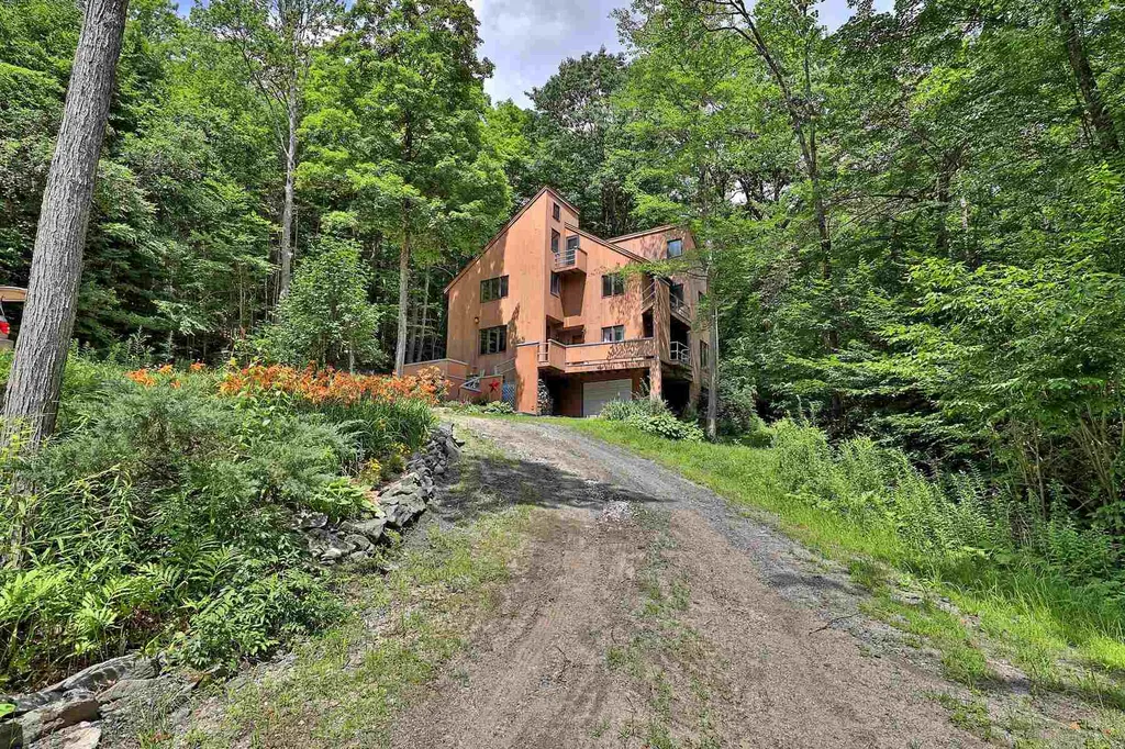 785 Stagecoach Road Grafton VT 05146