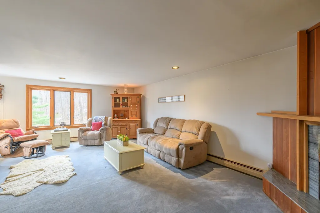 785 Stagecoach Road Grafton VT 05146