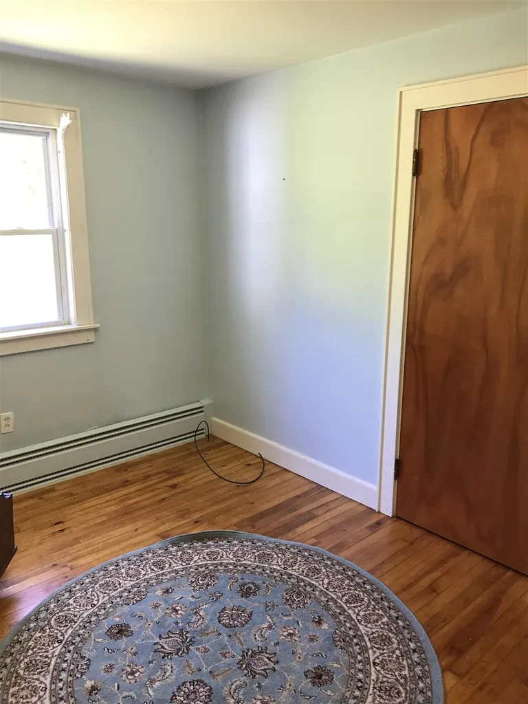 14 Eastman Avenue Bedford NH 03110