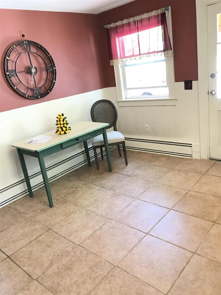 14 Eastman Avenue Bedford NH 03110