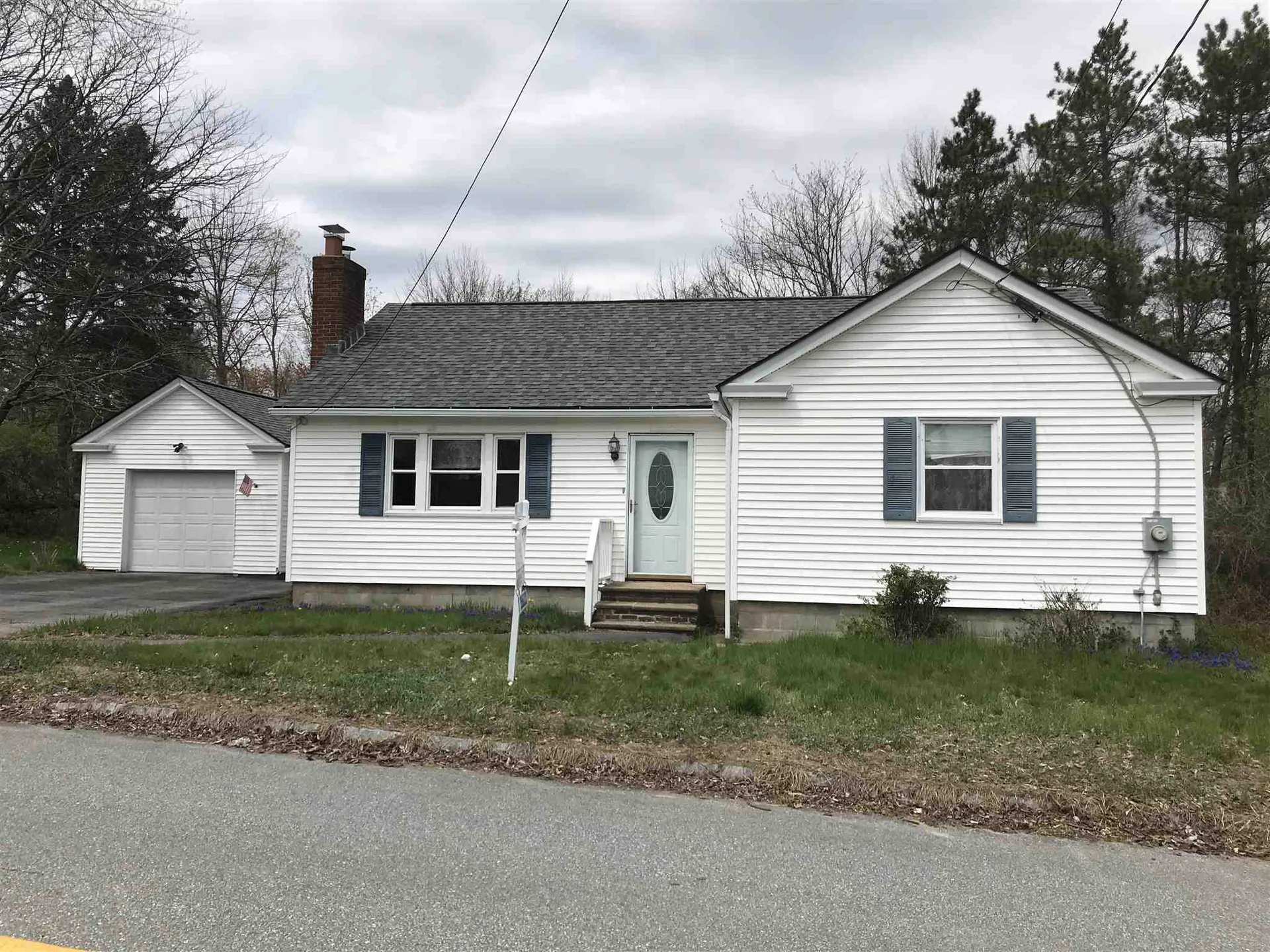 14 Eastman Avenue Bedford NH 03110