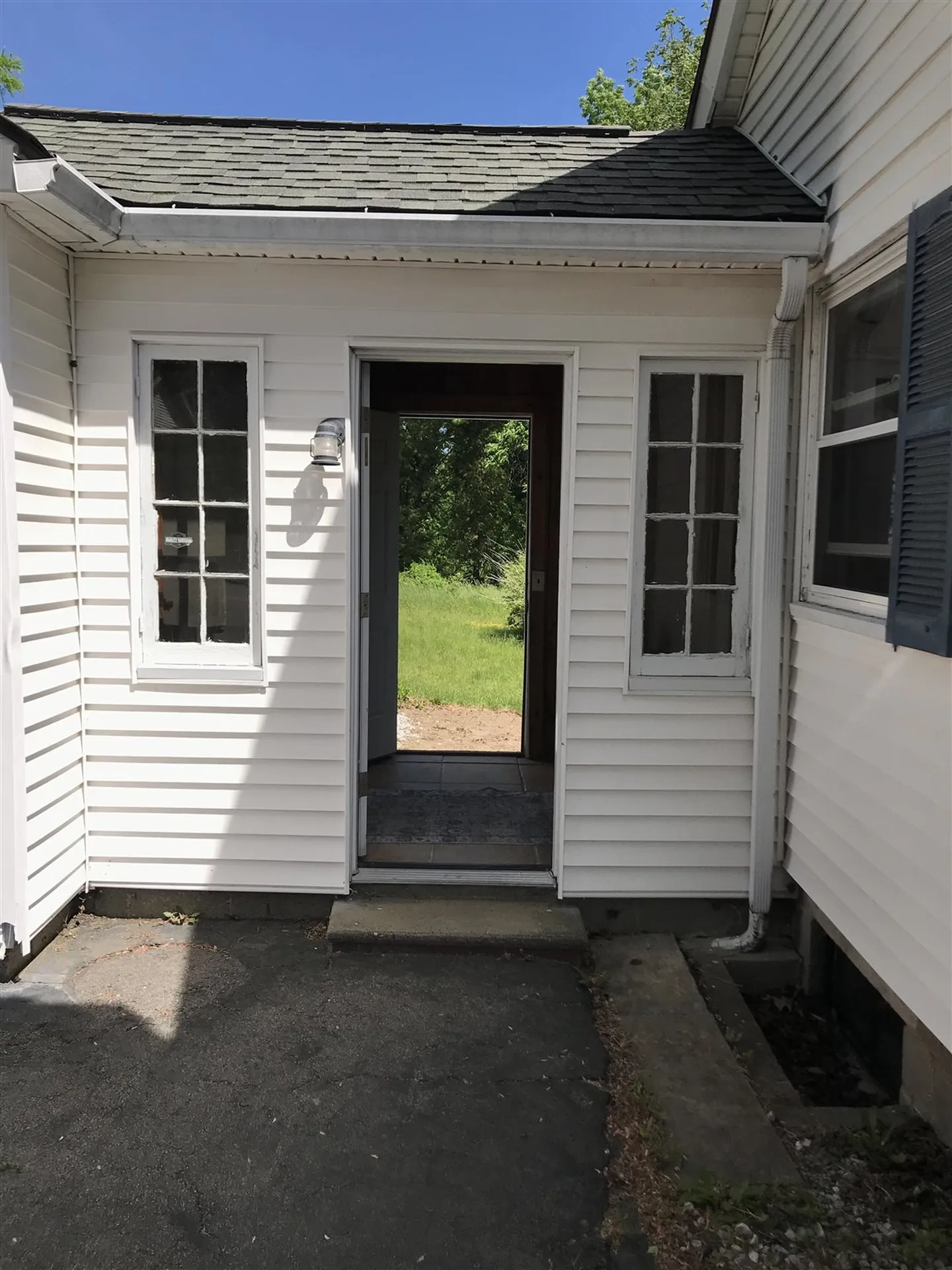 14 Eastman Avenue Bedford NH 03110