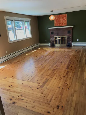 14 Eastman Avenue Bedford NH 03110