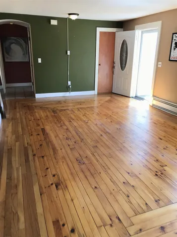 14 Eastman Avenue Bedford NH 03110